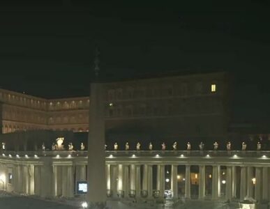 León XIV ya está en los Sacros Palacios, los últimos nombramientos,  el sistema judicial del Vaticano,  el ex auditor y las santas finanzas, la misa en latín,  la «cristianofobia», «Querida Amazonia», el boicot anglicano, el desafío de la democracia.