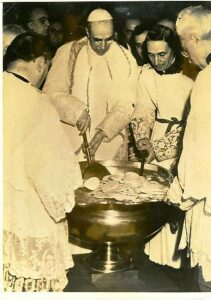 León XIV y Estados Unidos: ¿Solo un lamentable malentendido?, Burke y el ‘conflicto’, Koch y el ecumenismo, el nuncio en Alemania, la extinción de los religiosos, obispos que se ríen de los fieles,  abusos en México, las caridades católicas se islamizan, ¿carismáticos y católicos?,  el obispo y el abortorio, Teherán sin obispo, los «Agnus Dei» pascuales.