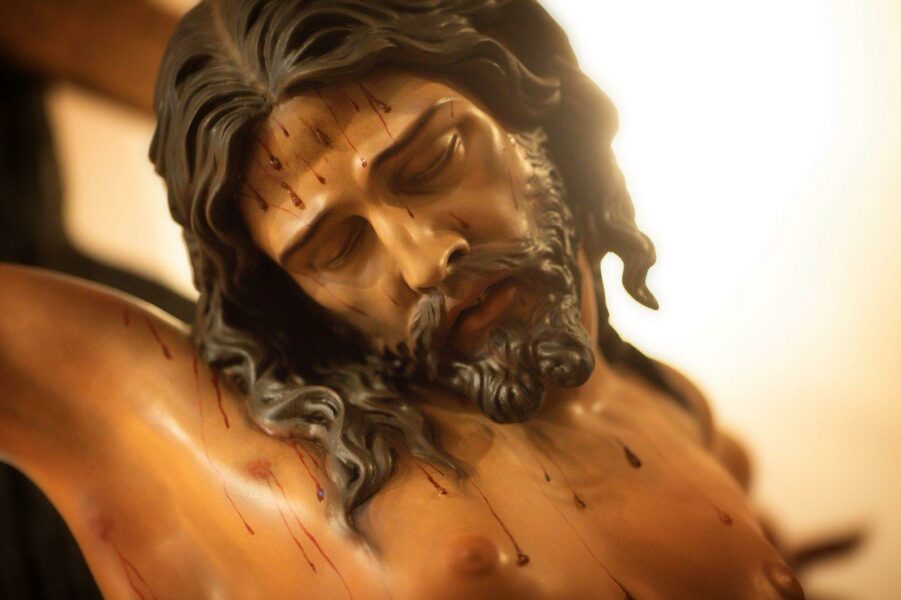 El Papa con Zelenski y Herzog, León y la Semana Santa romana, «Oración Omnipotente», las purgas en el Vaticano, las víctimas del Sodalicio, la hora de la Vigilia Pascual, RIP Vittorio Messori, «El sucesor de Pedro, no de Judas», la guerra injusta,  la política y la Iglesia, ¿una ONG?, la carne y el pescado, la hora de la Madre.