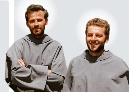 El consejo de Economía del Vaticano, León XIV con Colombia, el Papa en Francia, el inquietante futuro, los funerales masones, la cultura de la nada, primer sínodo de Noruega, los primeros mártires del Perú.