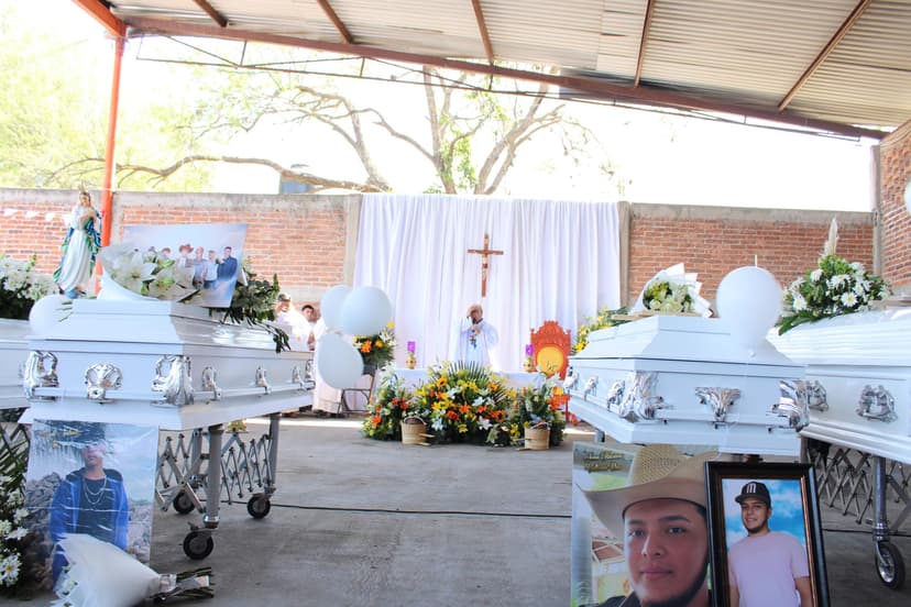 Laicos asesinados